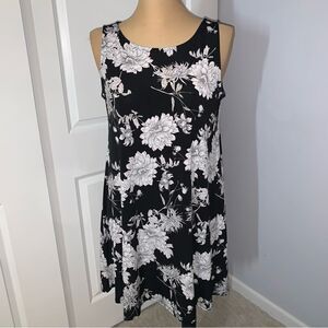 Roz & Ali Floral White and Black Abstract Midi Sleeveless Dress
